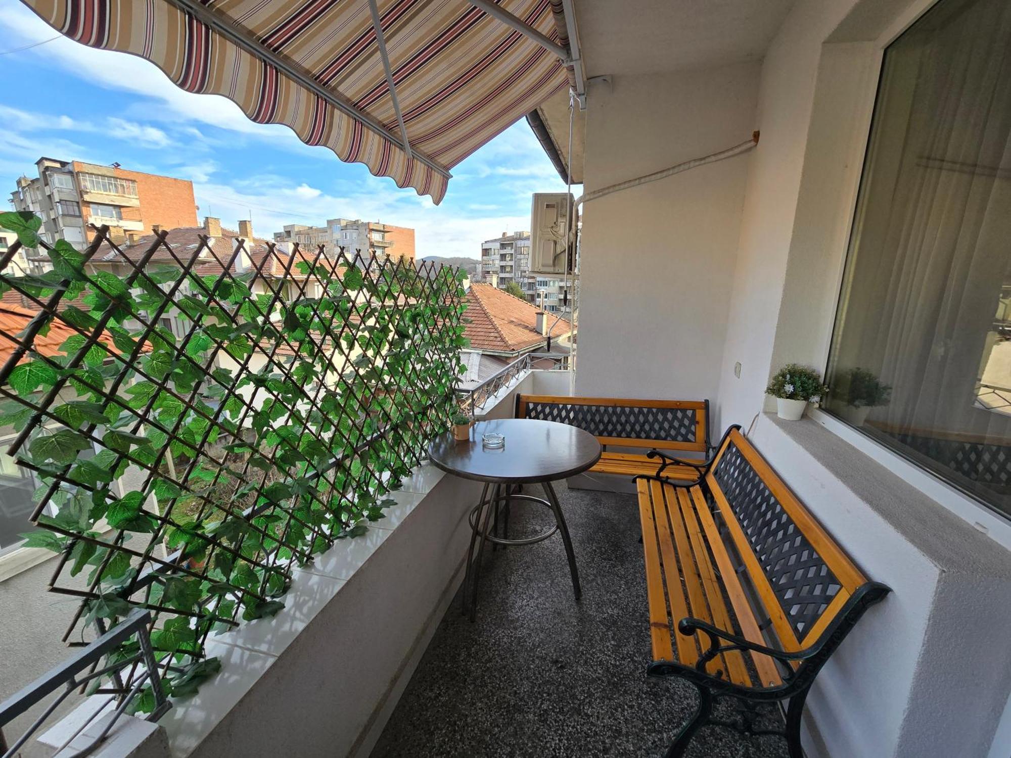 Comfort Apartment Vt Велико-Тирново Екстер'єр фото