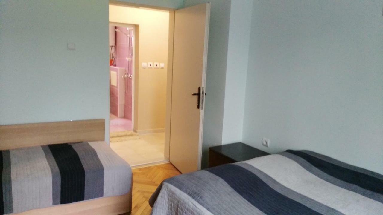Comfort Apartment Vt Велико-Тирново Екстер'єр фото