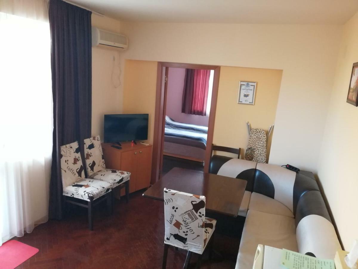 Comfort Apartment Vt Велико-Тирново Екстер'єр фото
